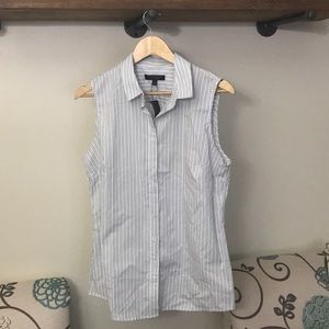 Sleeveless Banana Republic with Collar